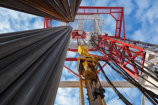 Oilfield and pipeline work