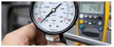 Diesel mobile machine pressure and airflow